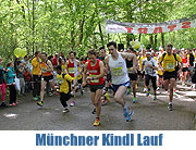 6. Münchner Kindl Lauf am 04.05.2013 bot Laufstrecken von 400 m bis 10 km im Englischen Garten  (©Foto: Martin Schmitz)